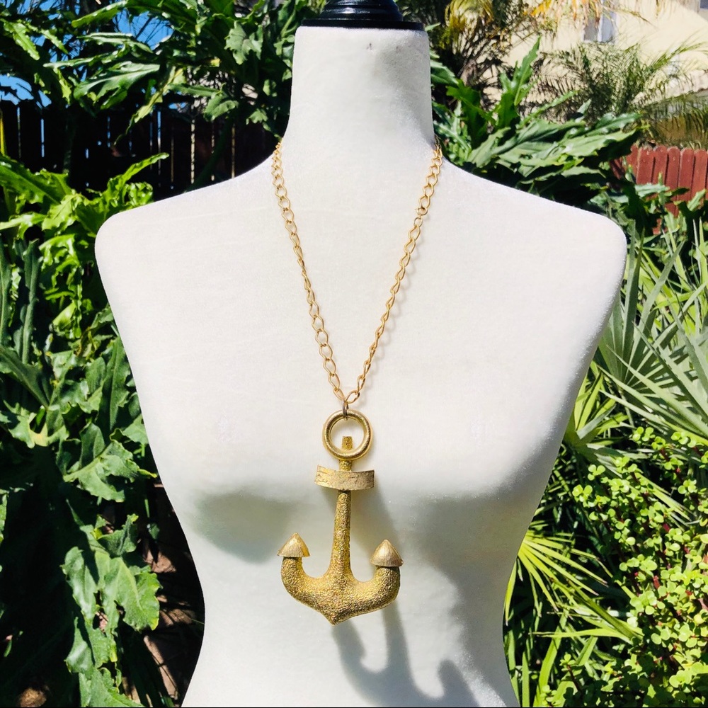 Rare vintage anchor necklace